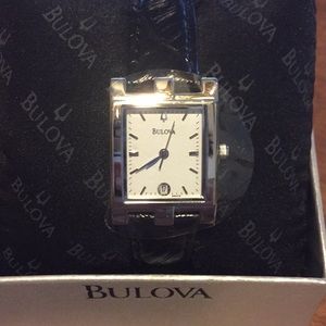 Ladies watch never worn - Bulova